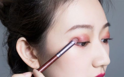 眼影怎么畫？畫眼影的正確方法！